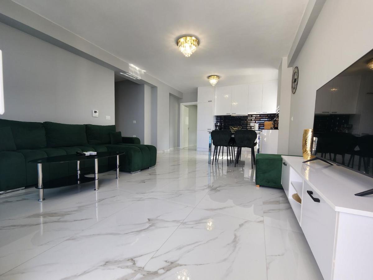 Amazing Sea View Apartment ซารานเดอ ภายนอก รูปภาพ